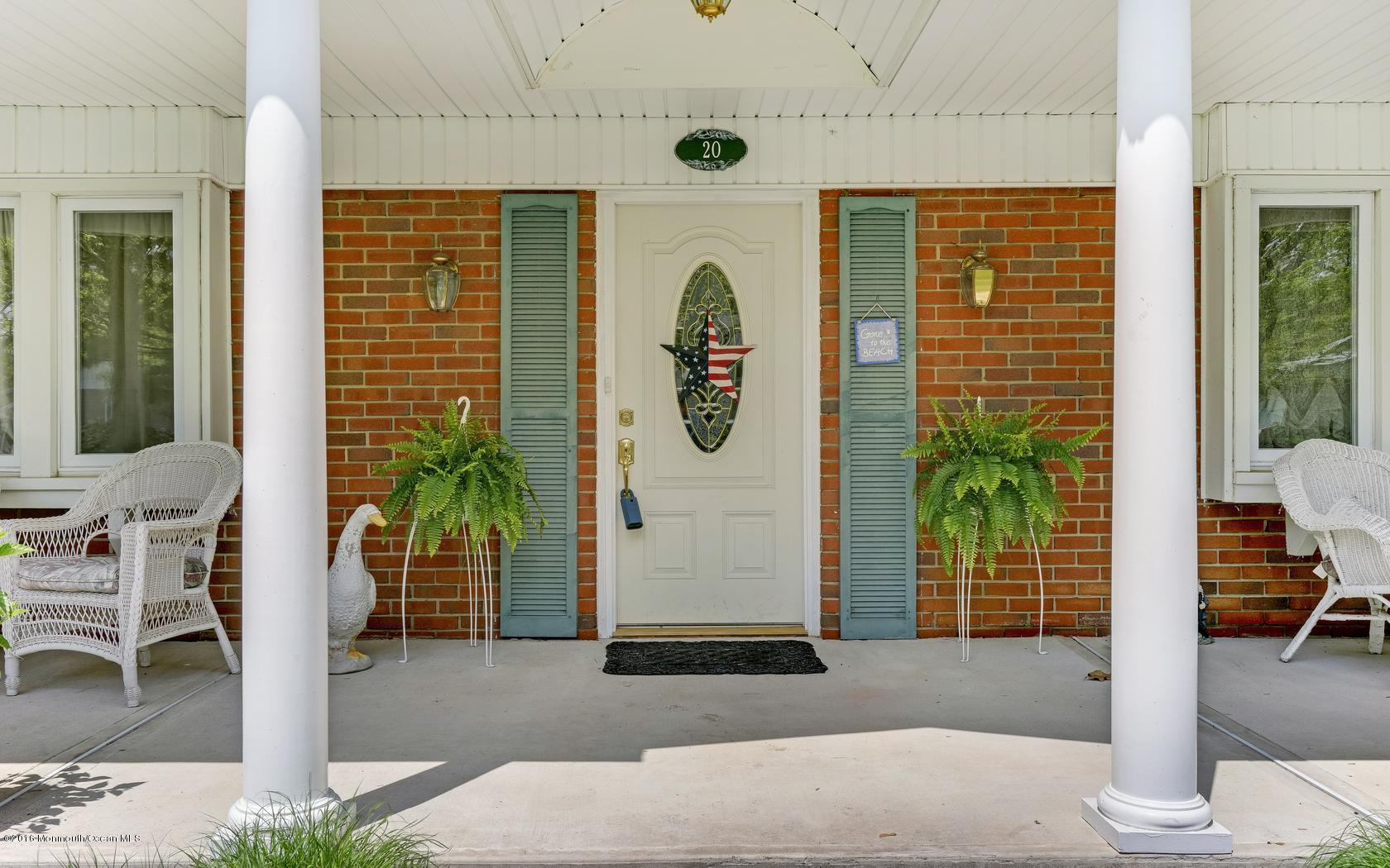 20 Collingwood Road Marlboro, NJ 07746 - Photo 9 of 57 9-photo-web-1680x1050-243249