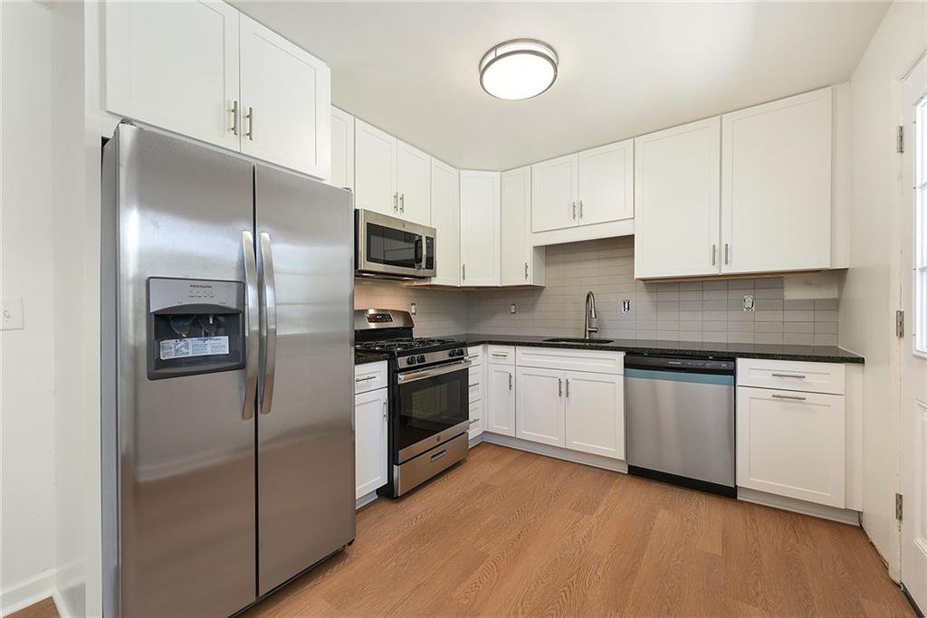 1405 Cavitt Road Monroeville, PA 15146 - Photo 10 of 24 Gallery Image 10