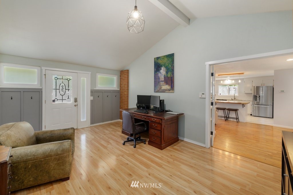 22309 115th Place Southeast Kent, WA 98031 - Photo 4 of 27 Gallery Image 4