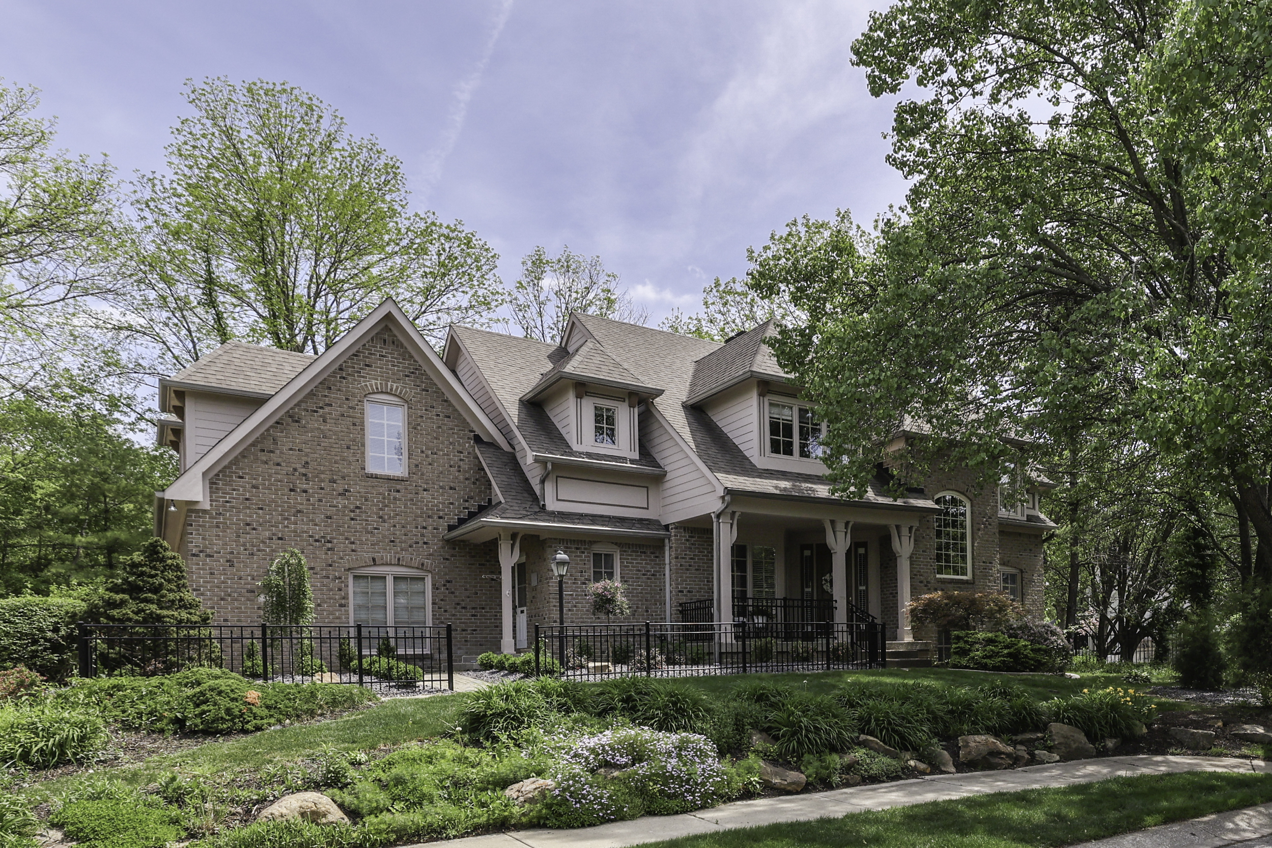 9121 Bluestone Circle Indianapolis, IN 46236 - Photo 4 of 96