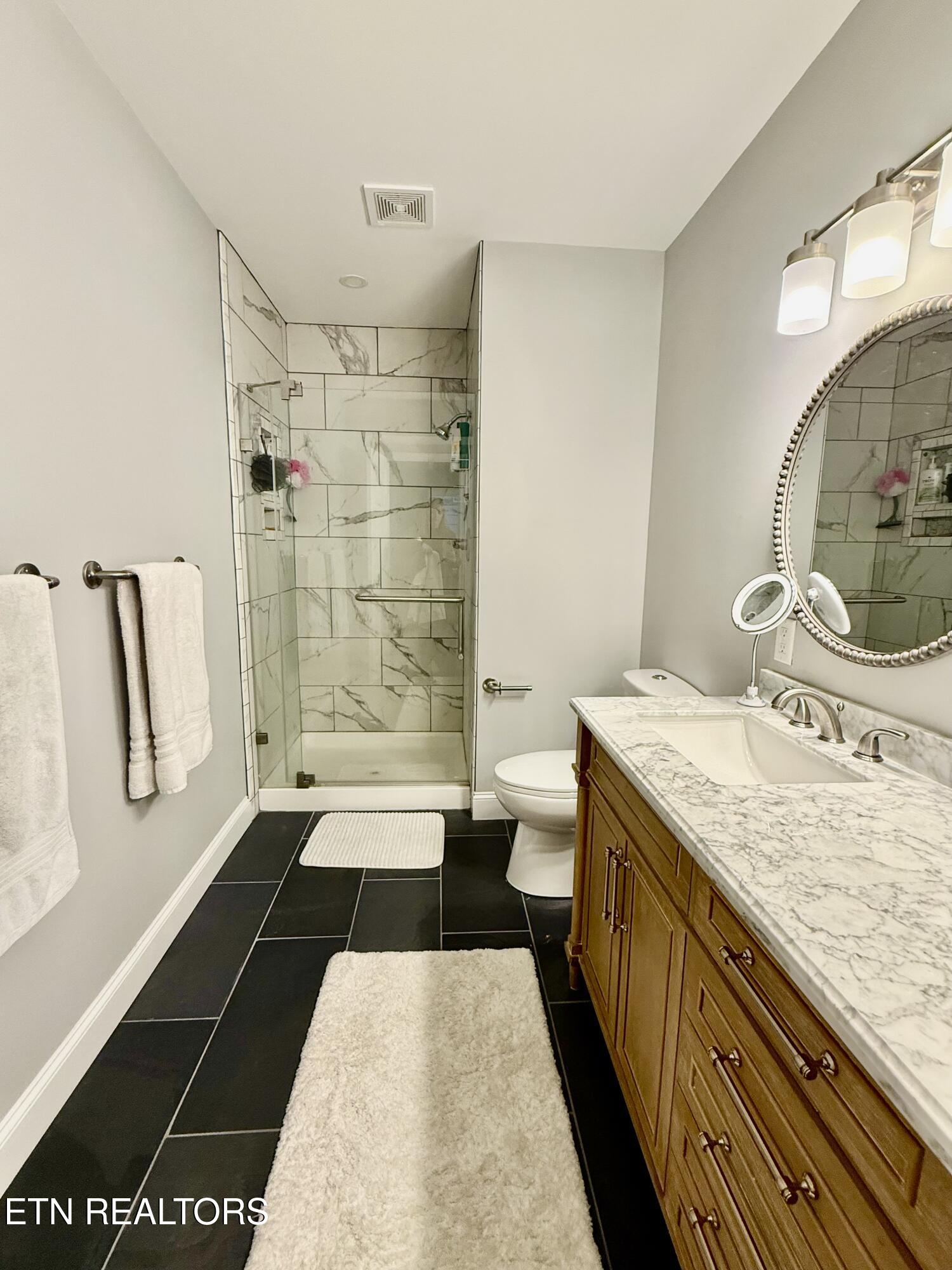 470 Deerfield Landing Road, Unit 6C La Follette, TN 37766 - Photo 7 of 14 Master bath