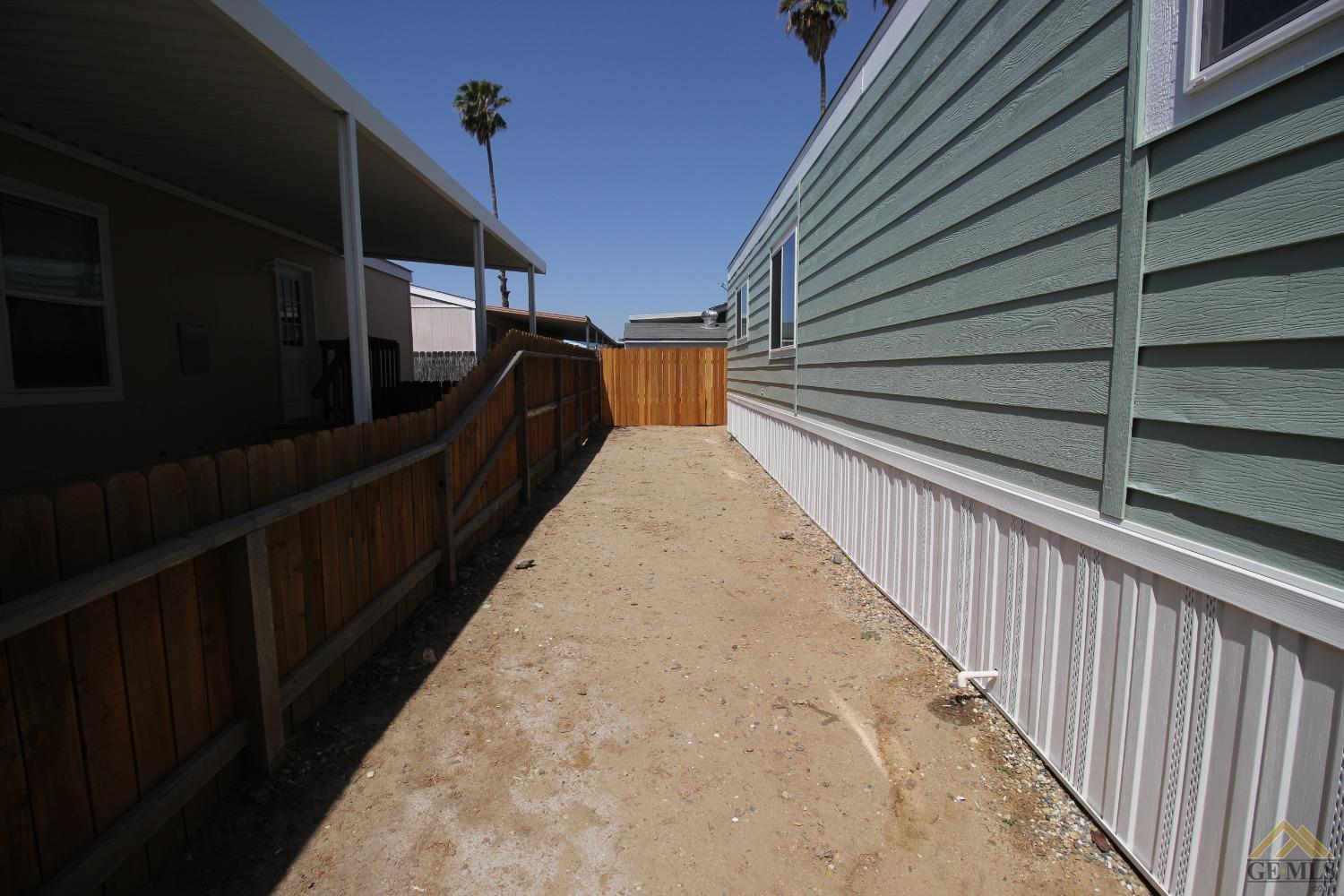 Undisclosed Address Bakersfield, CA 93308 - Photo 4 of 28 a view of balcony