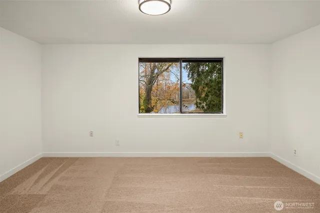 $1,150,000 | 10304 296th Avenue Northeast, Carnation, WA 98014