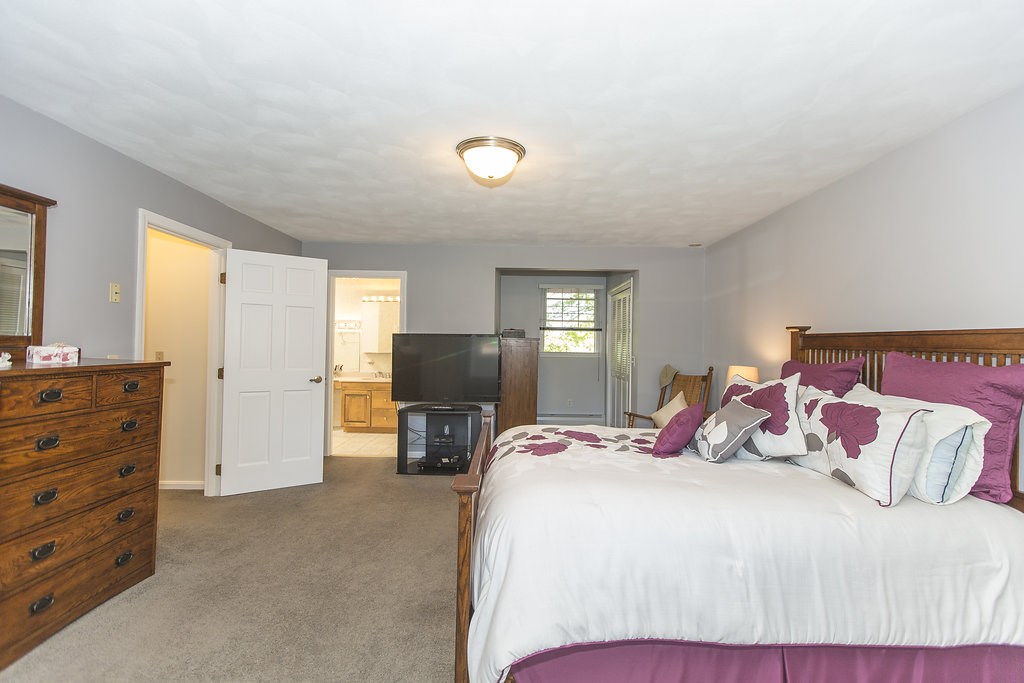 159 Cardinal Road Cranston, RI 02921 - Photo 15 of 28 Another View~