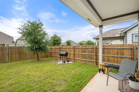 $325,000 | 11917 Cimaizon Drive, Austin, TX 78725