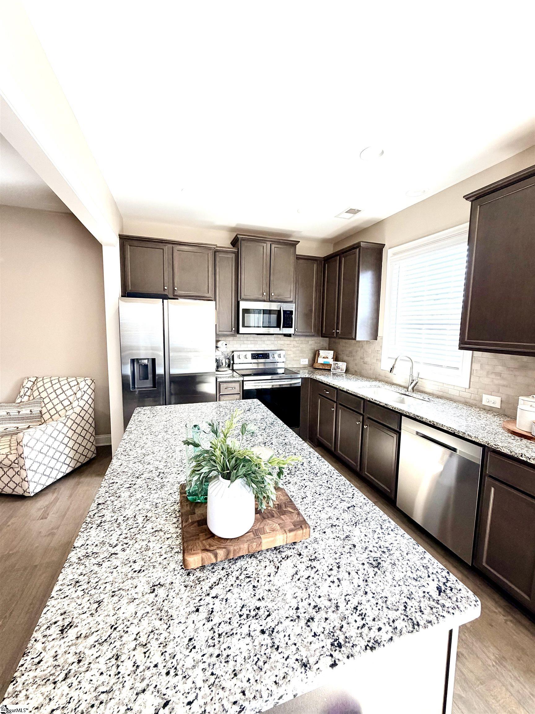 700 Wintergarden Place Simpsonville, SC 29680 - Photo 2 of 14