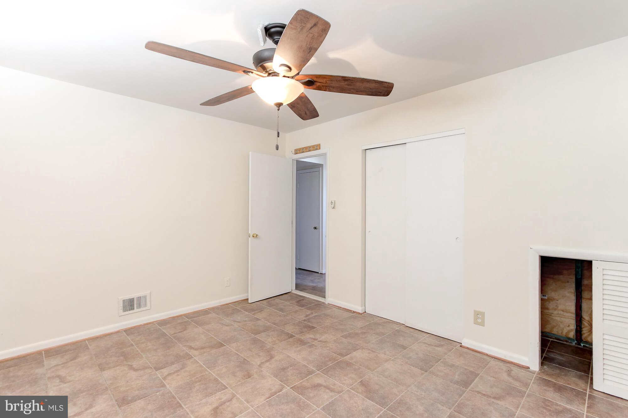 8907 Snow Acres Drive Laurel, MD 20708 - Photo 23 of 29 Bedroom