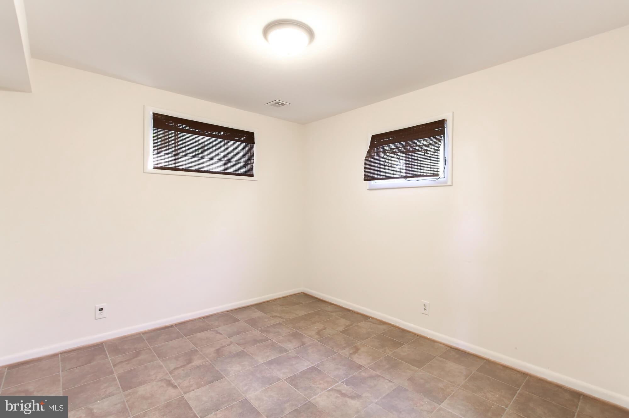 8907 Snow Acres Drive Laurel, MD 20708 - Photo 24 of 29 Bedroom