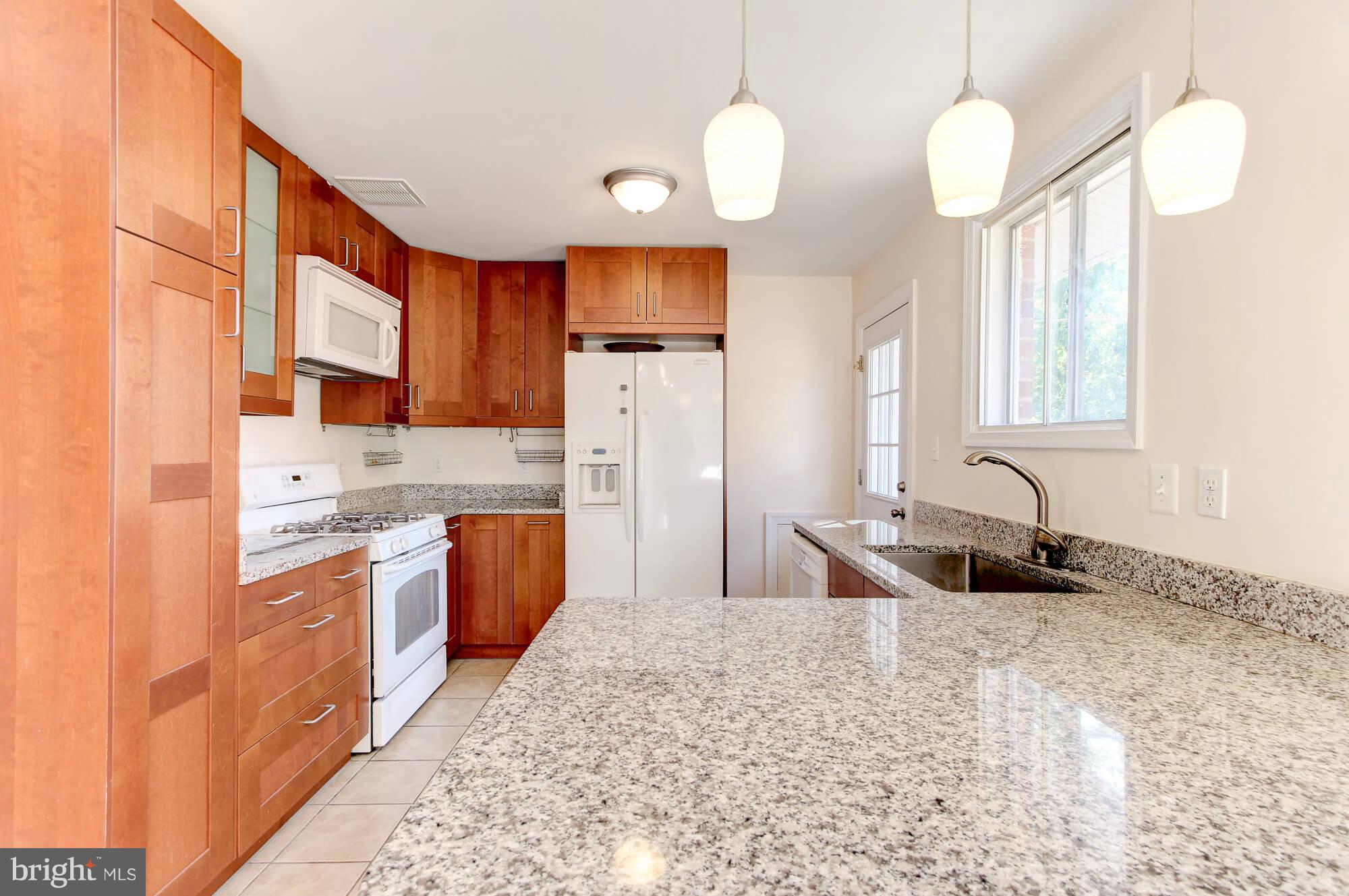 8907 Snow Acres Drive Laurel, MD 20708 - Photo 9 of 29 Kitchen
