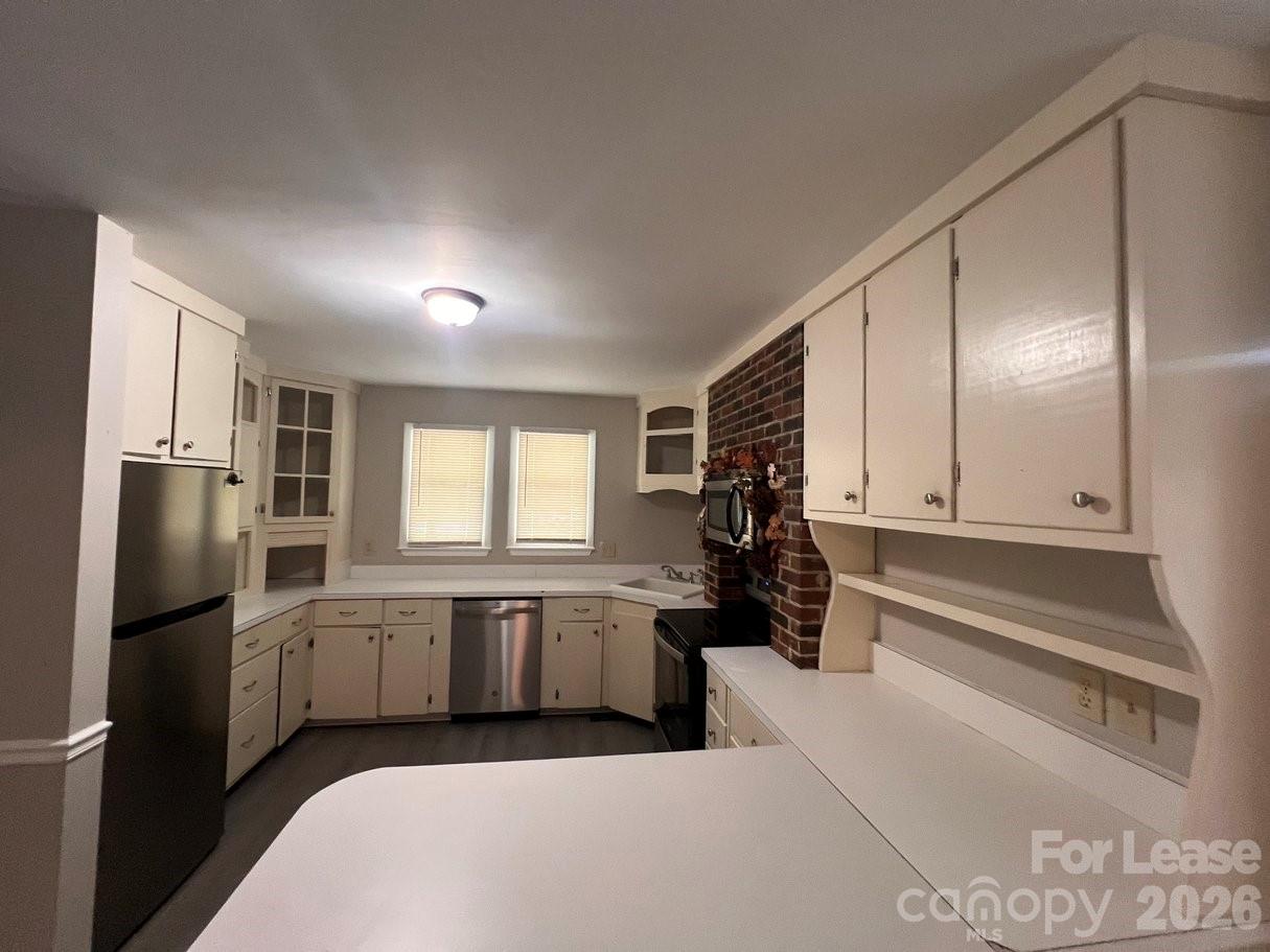 144 Mountain View Road Bessemer City, NC 28016 - Photo 3 of 33