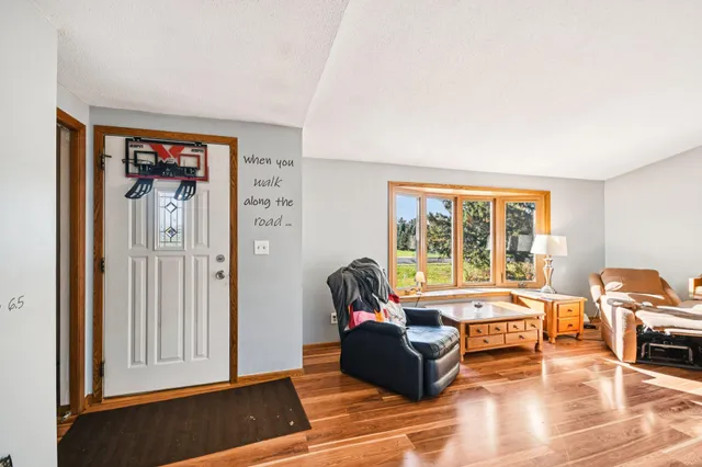 $299,900 | 311 Seminole Avenue, Osceola, WI 54020