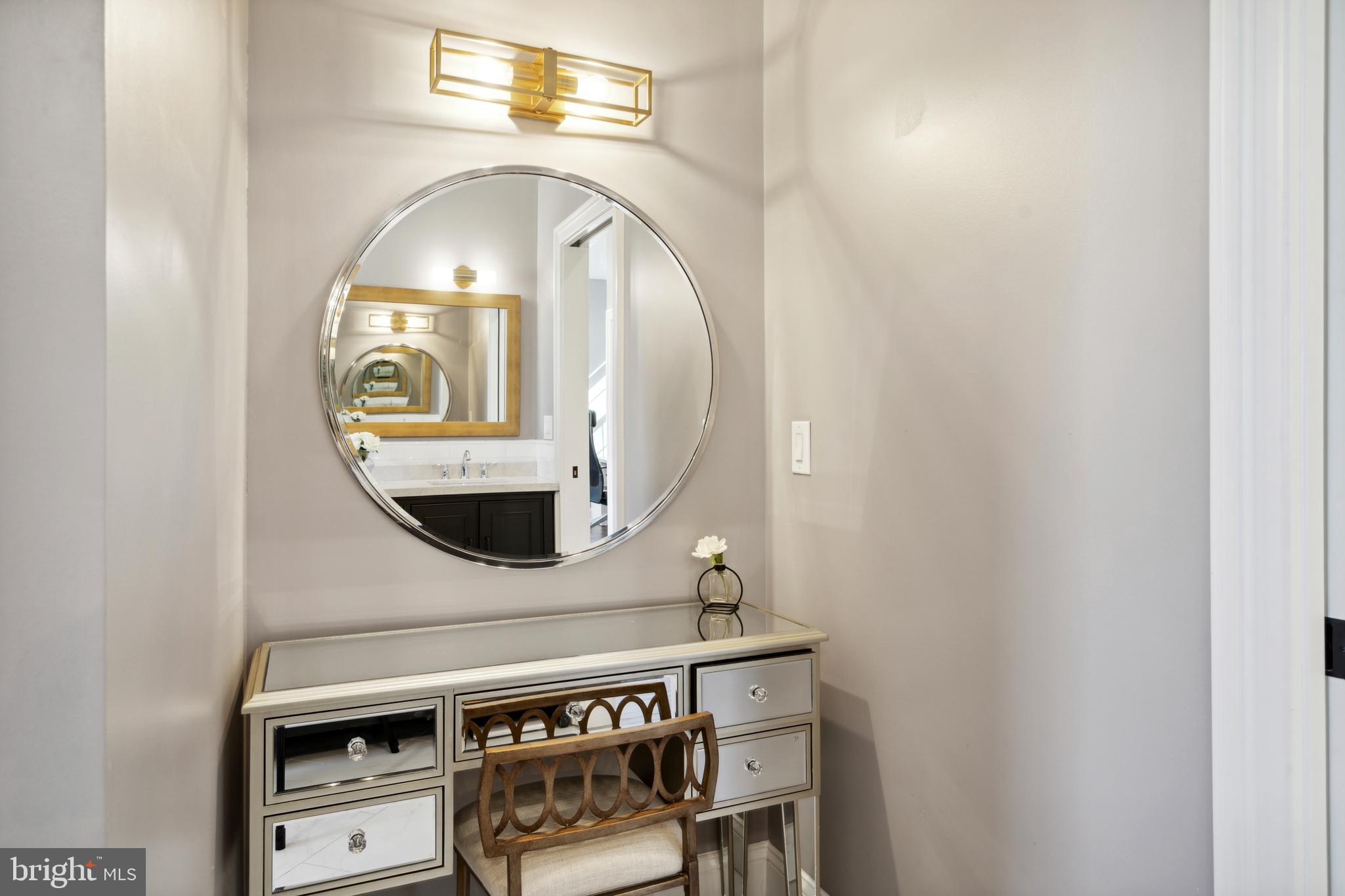 159 Vassar Road Bala Cynwyd, PA 19004 - Photo 22 of 33 En-suite bathroom with niche for make-up vanity