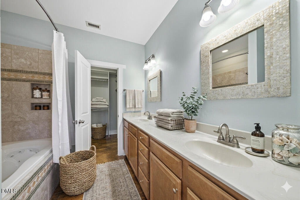 1535 Caraleigh Mills Court, Unit 118 Raleigh, NC 27603 - Photo 4 of 47 bathroom-pottery-style