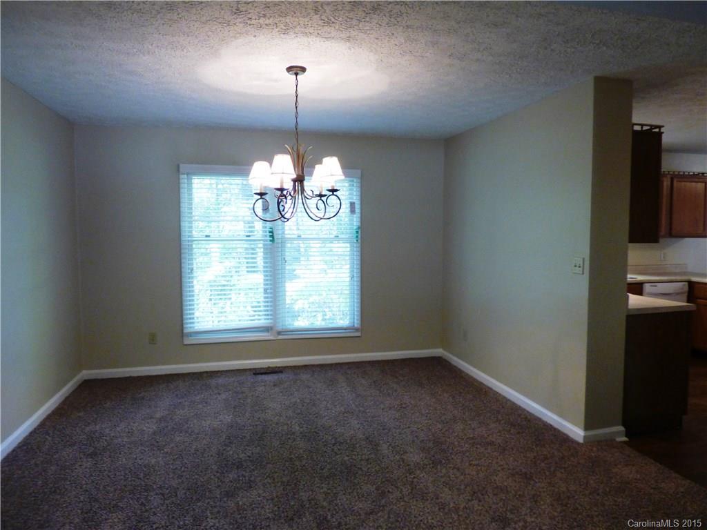 7015 Ridge Lane Road Charlotte, NC 28262 - Photo 8 of 23 Gallery Image 8