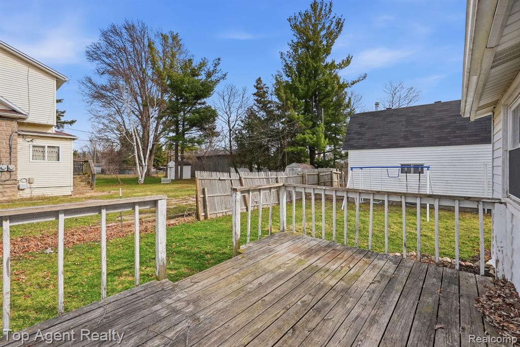 95 West Lapeer Road Peck, MI 48466 - Photo 30 of 33