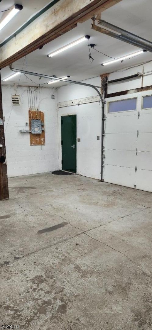 38 Reese Way Phillipsburg, NJ 08865 - Photo 3 of 7 a view of garage