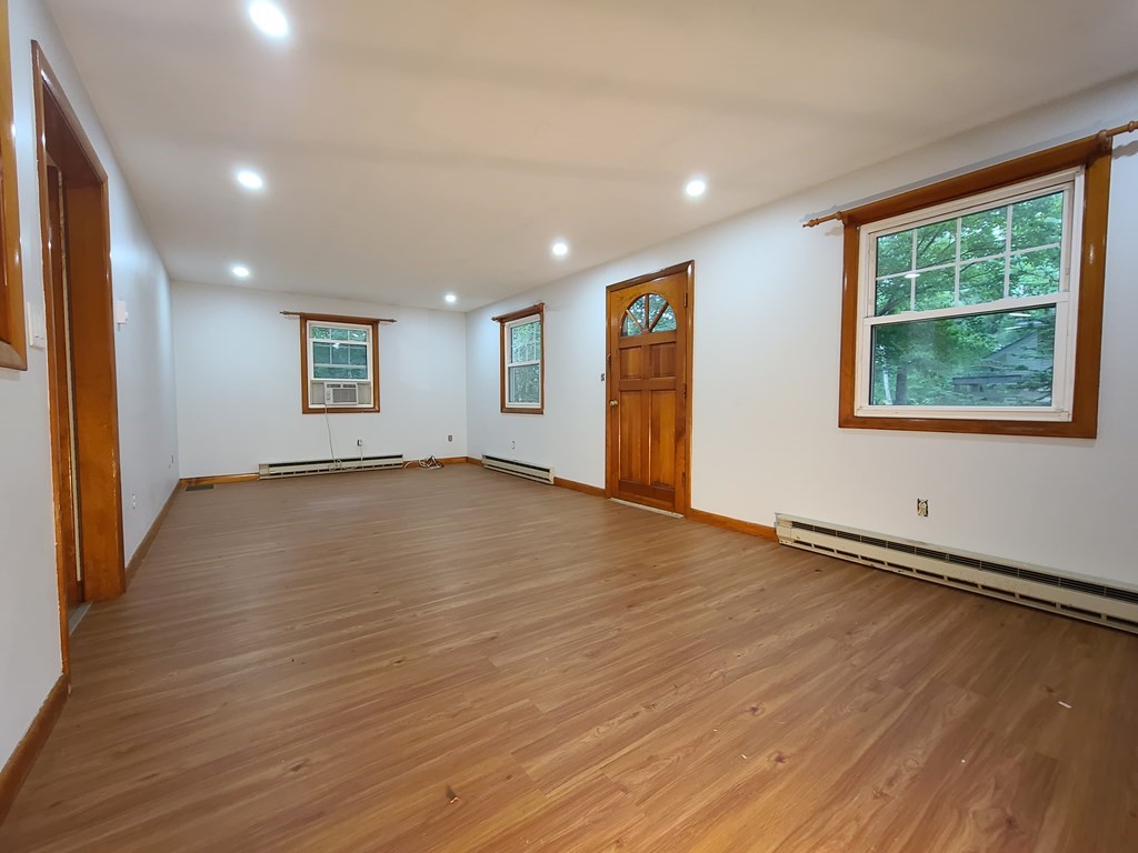 190 Millville Road Mendon, MA 01756 - Photo 15 of 27 Gallery Image 15