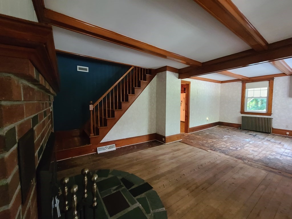 190 Millville Road Mendon, MA 01756 - Photo 4 of 27 Gallery Image 4
