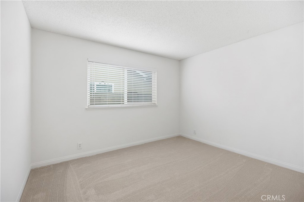 10276 Falcon Avenue Fountain Valley, CA 92708 - Photo 15 of 33 Secondary bedroom 1