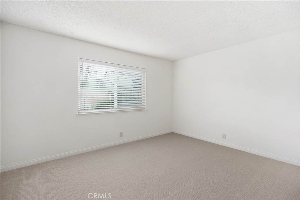 10276 Falcon Avenue Fountain Valley, CA 92708 - Photo 19 of 33 Secondary bedroom 2