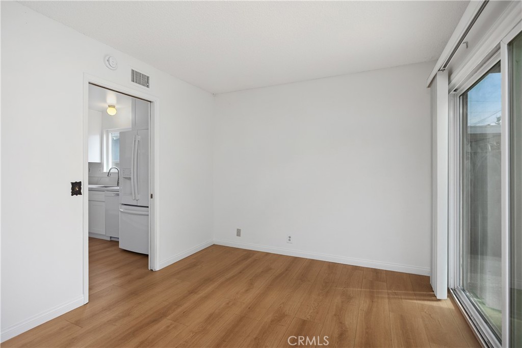 10276 Falcon Avenue Fountain Valley, CA 92708 - Photo 8 of 33