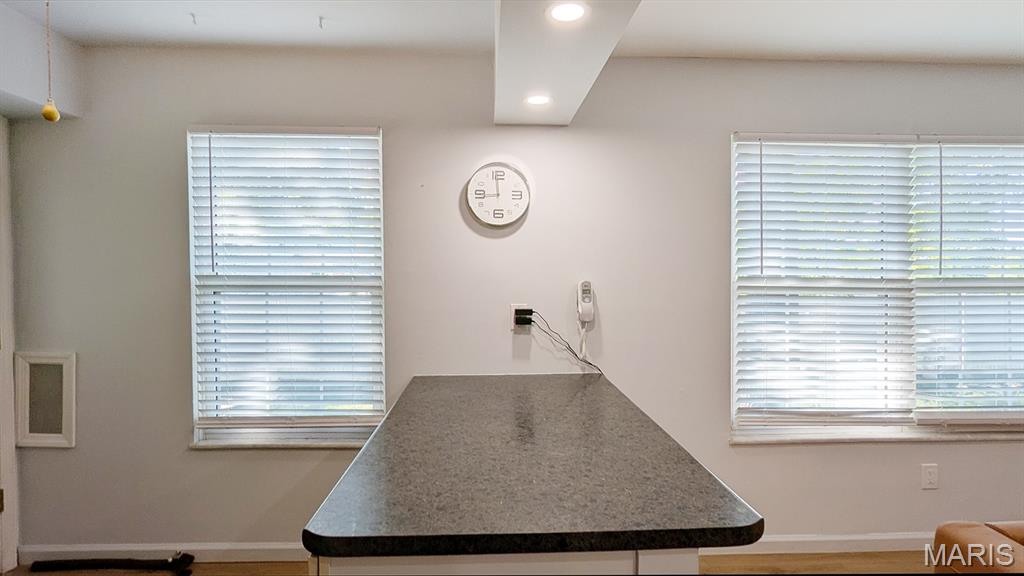 1669 Mayenne Court, Unit B St. Louis, MO 63125 - Photo 20 of 32