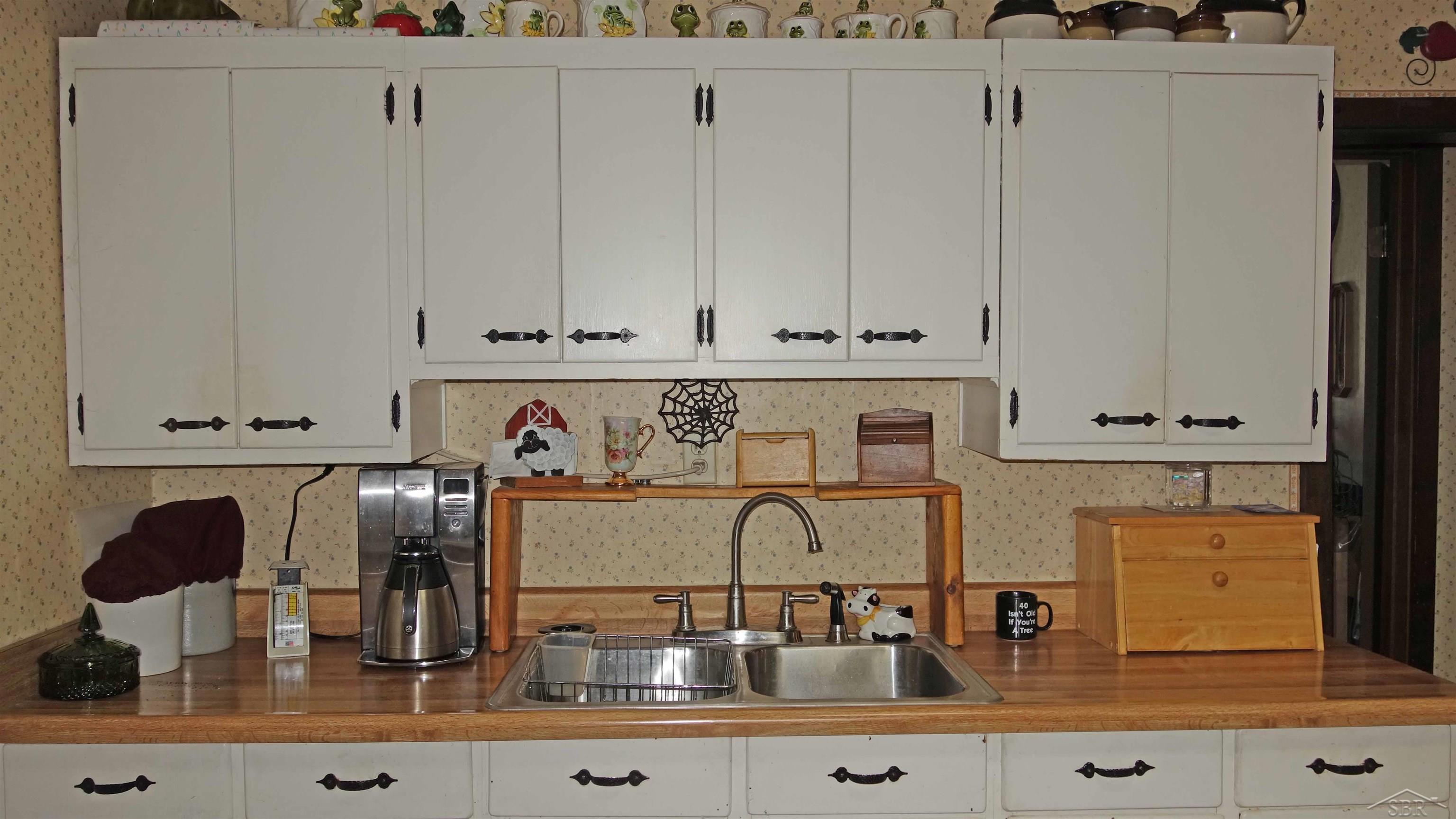 12015 Lakefield Road St. Charles, MI 48655 - Photo 12 of 42 Gallery Image 12
