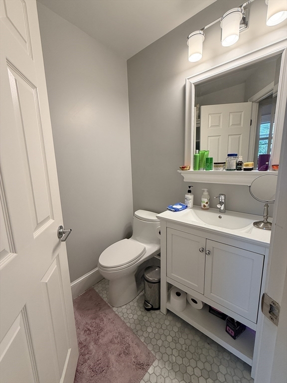 1083 Beacon Street, Unit 3 Brookline, MA 02446 - Photo 15 of 20