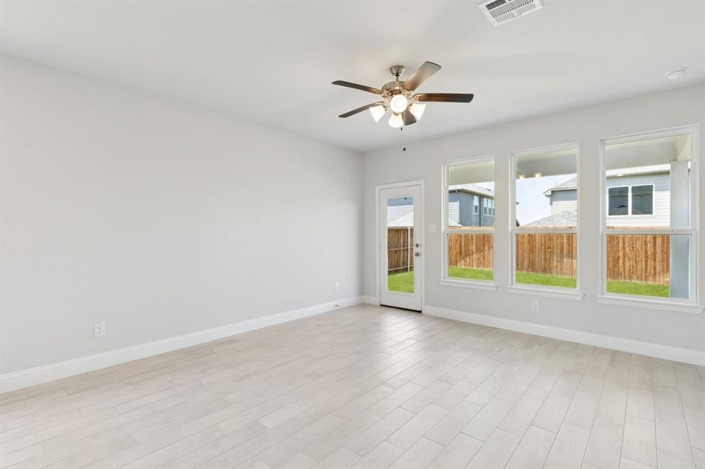 725 Rusty Spurs Place Weston, TX 75009 - Photo 11 of 40