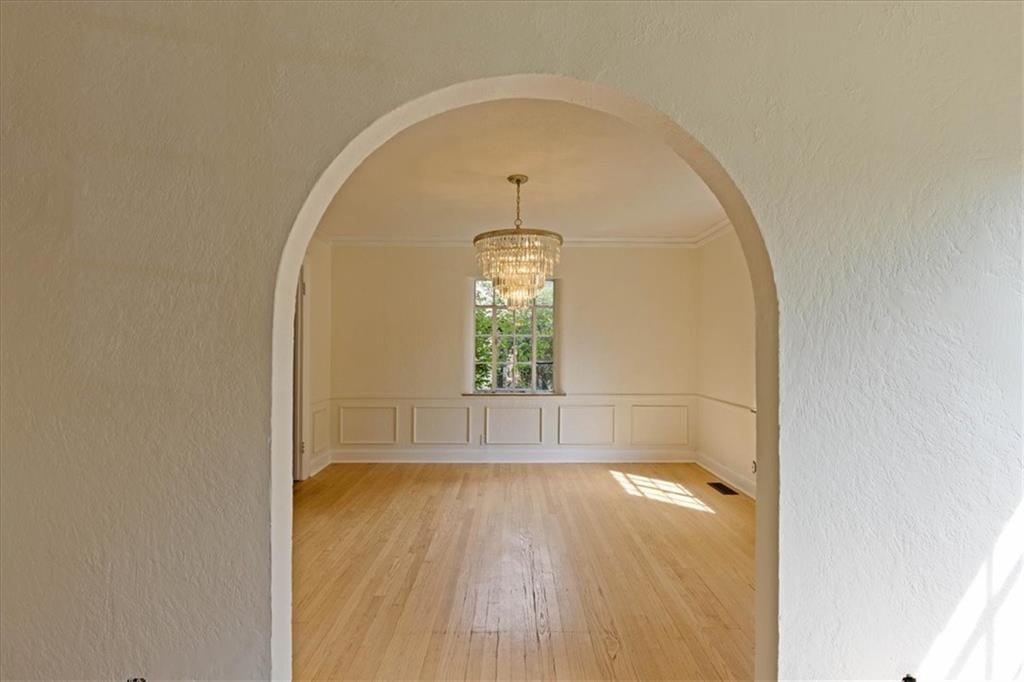 6712 Linden Road Kansas City, MO 64113 - Photo 12 of 42