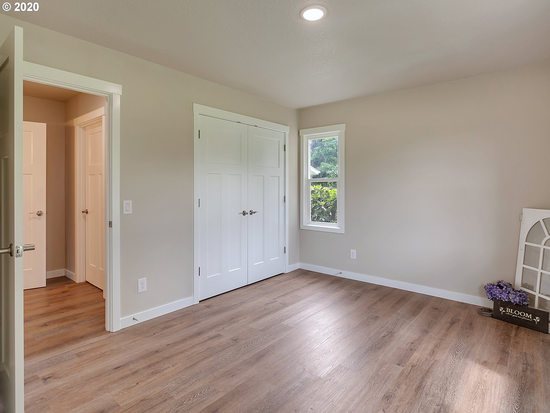 18045 South Strowbridge Road Oregon City, OR 97045 - Photo 19 of 29