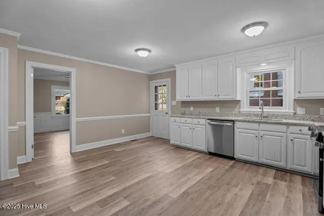 $304,900 | 1402 Cherry Lane Northwest, Wilson, NC 27896