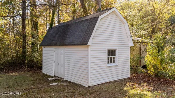 $279,900 | 1402 Cherry Lane Northwest, Wilson, NC 27896