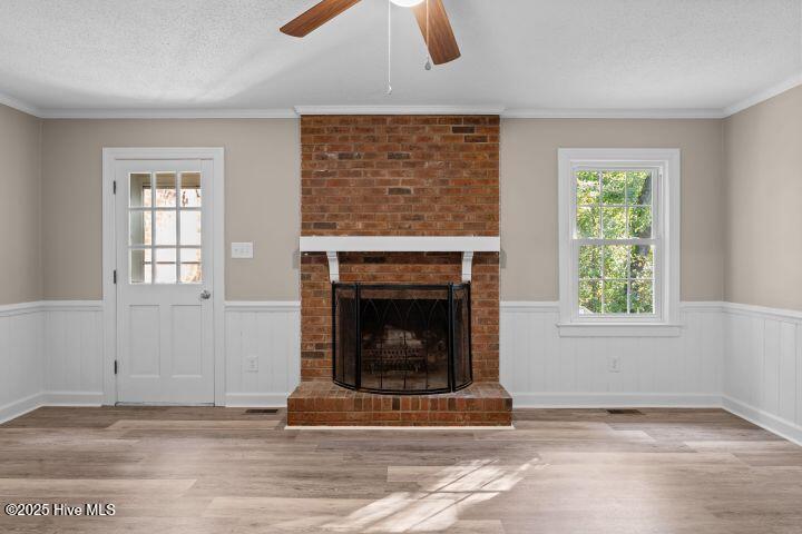 1402 Cherry Lane Northwest Wilson, NC 27896 - Photo 7 of 39 Fireplace