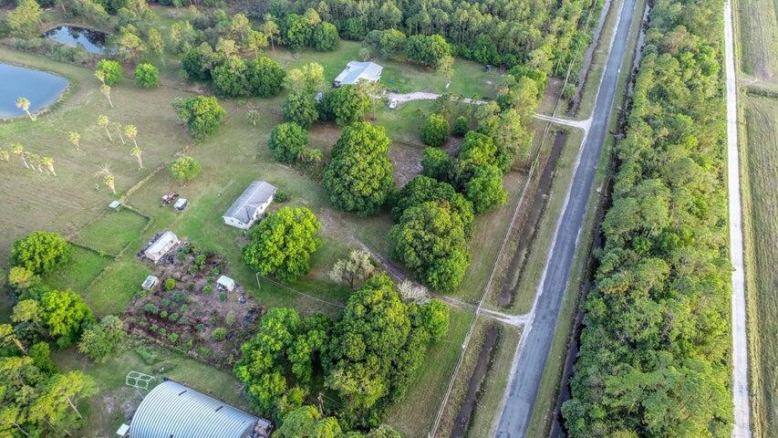 11470 Carlton Road Port St. Lucie, FL 34987 - Photo 8 of 12 20240314204637985660000000-o