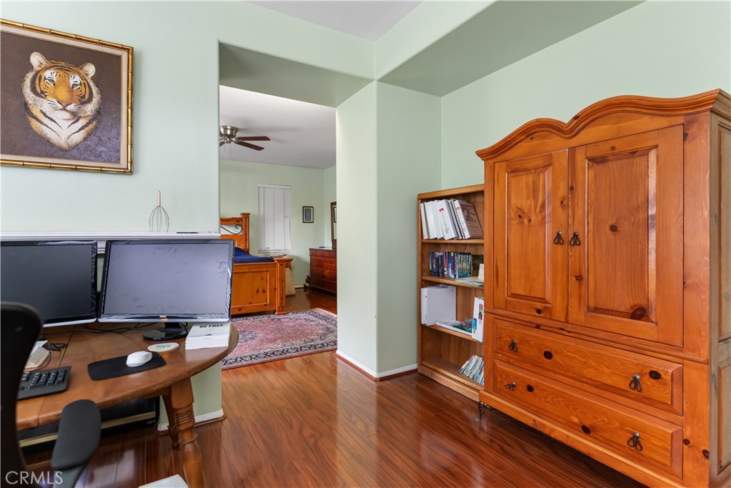 1285 Fairbury Lane Anaheim, CA 92807 - Photo 14 of 33