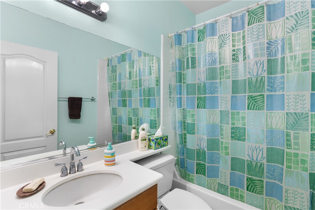 1285 Fairbury Lane Anaheim, CA 92807 - Photo 19 of 33