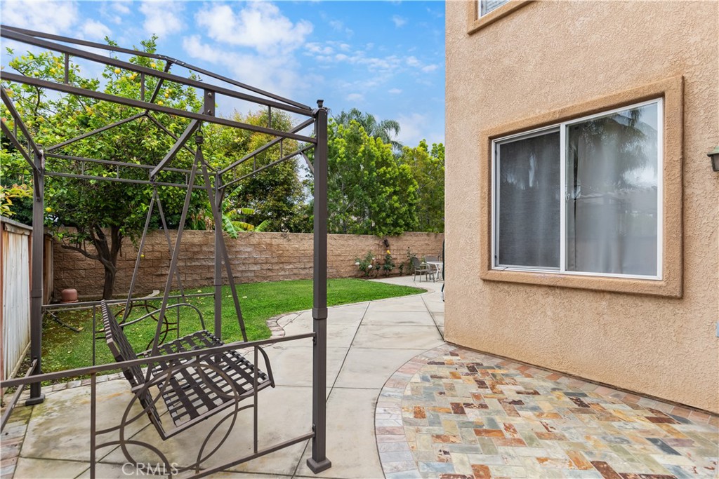 1285 Fairbury Lane Anaheim, CA 92807 - Photo 29 of 33