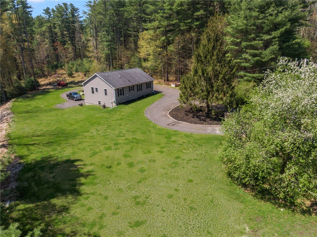 43 Weeks Hill Road Coventry, RI 02827 - Photo 2 of 38