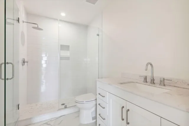 $6,700 | 45 Hasell Street, Unit 1, Charleston, SC 29401