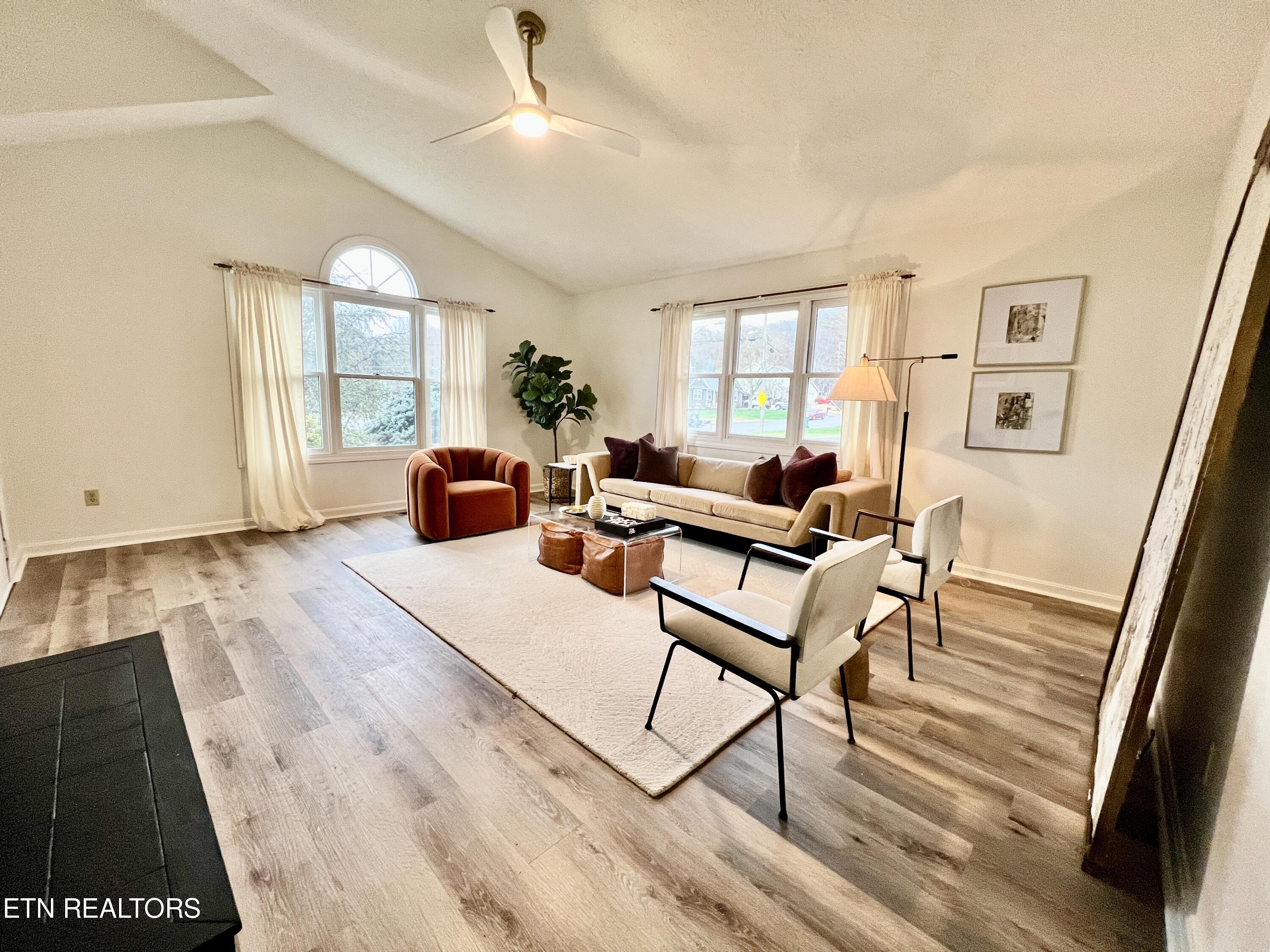 2525 Sherwin