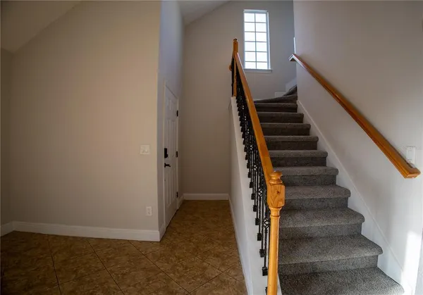 $1,750 | 3725 South Lake Orlando Parkway, Unit 2, Orlando, FL 32808