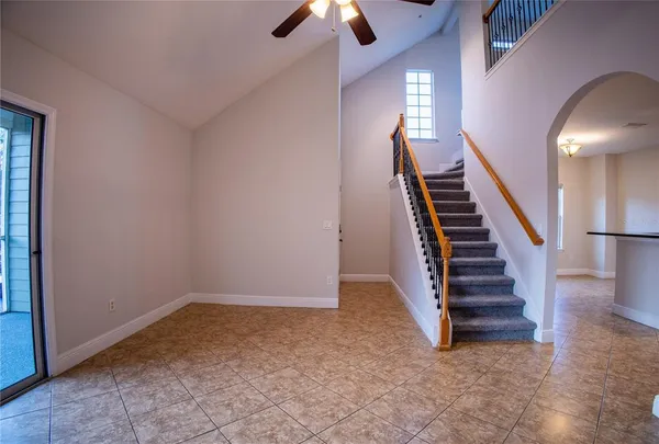 $1,750 | 3725 South Lake Orlando Parkway, Unit 2, Orlando, FL 32808