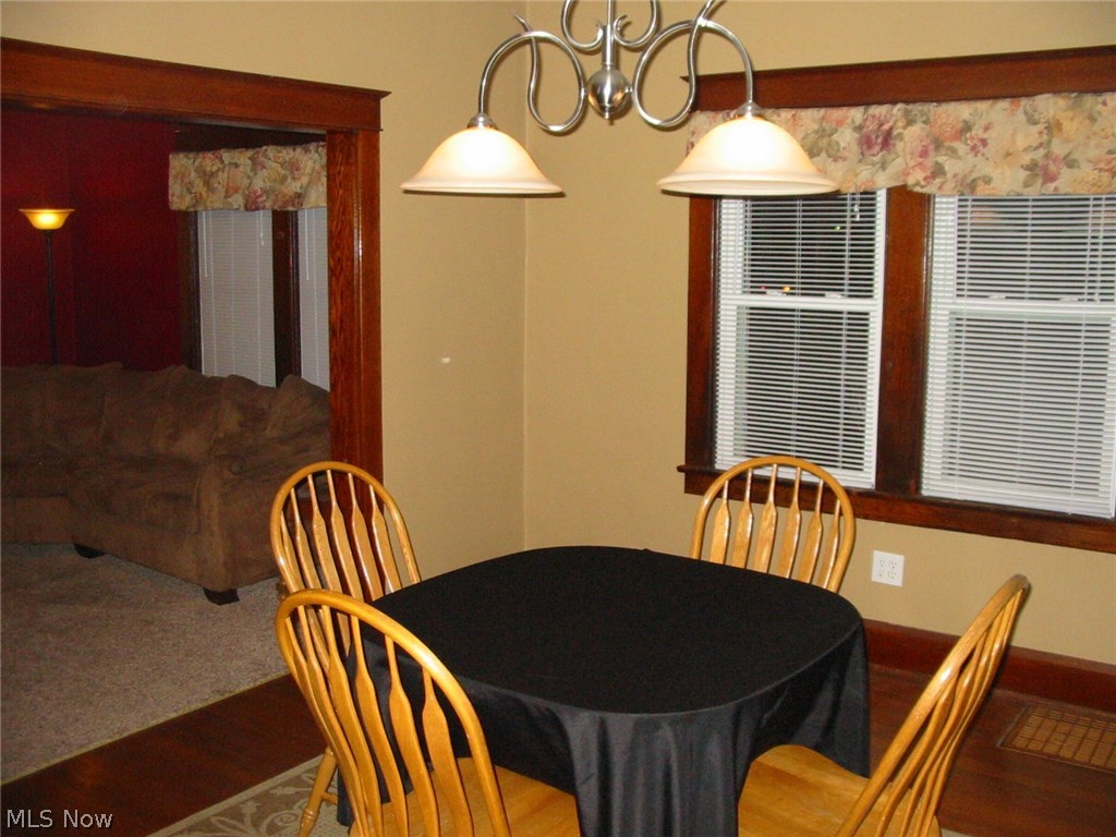 274 South Meridian Road Youngstown, OH 44515 - Photo 4 of 30 Gallery Image 4