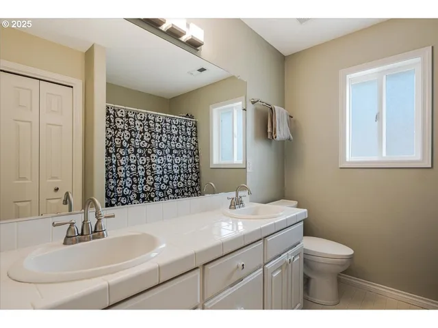 $795,000 | 11107 Southwest Flores Street, Wilsonville, OR 97070