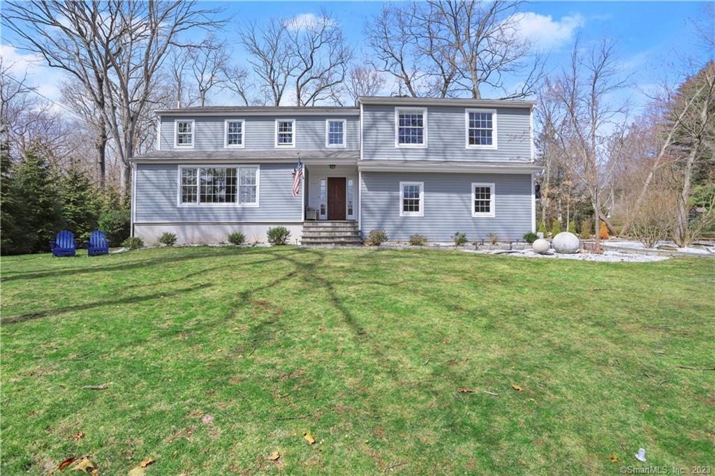 54 Country Club Road Darien, CT 06820 - Photo 2 of 40