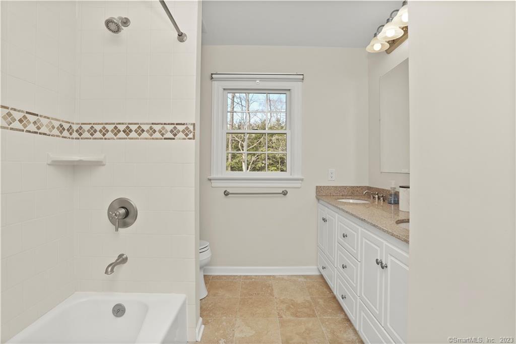 54 Country Club Road Darien, CT 06820 - Photo 26 of 40