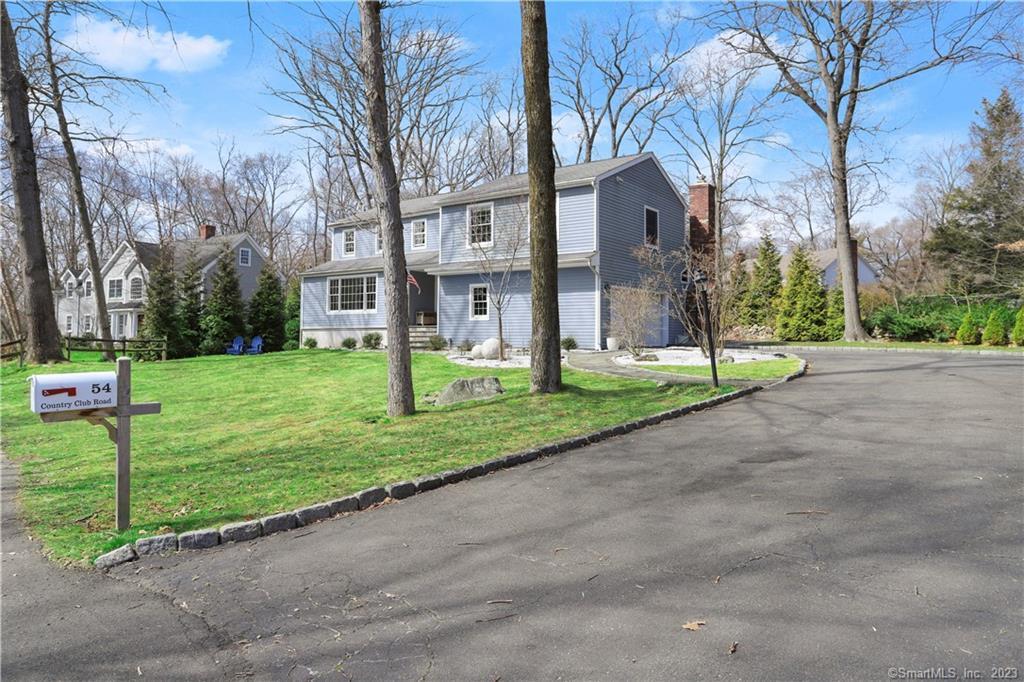 54 Country Club Road Darien, CT 06820 - Photo 3 of 40