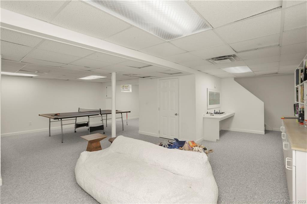 54 Country Club Road Darien, CT 06820 - Photo 32 of 40