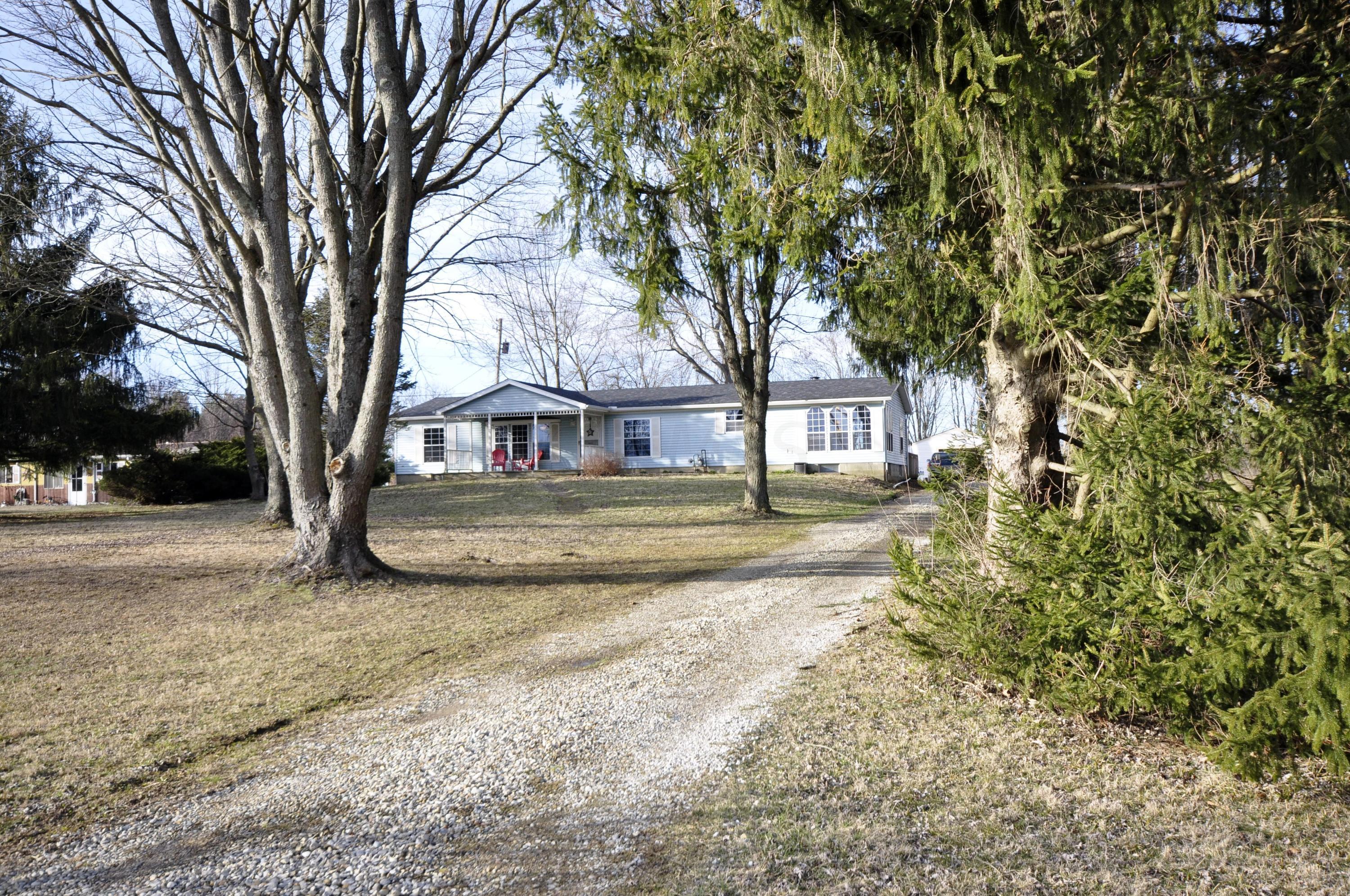 12472 Cable Road Southwest Pataskala, OH 43062 - Photo 4 of 65